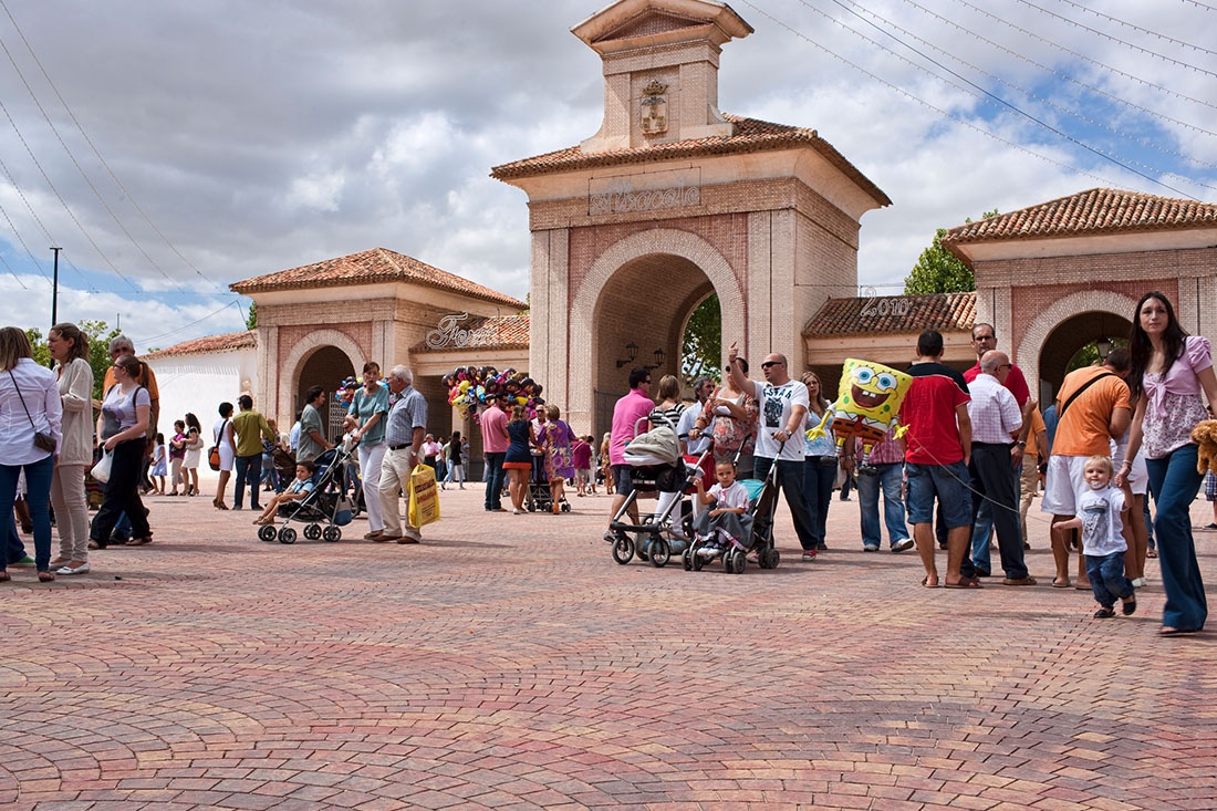 JPG ALBACETE PASEO FERIA (32)